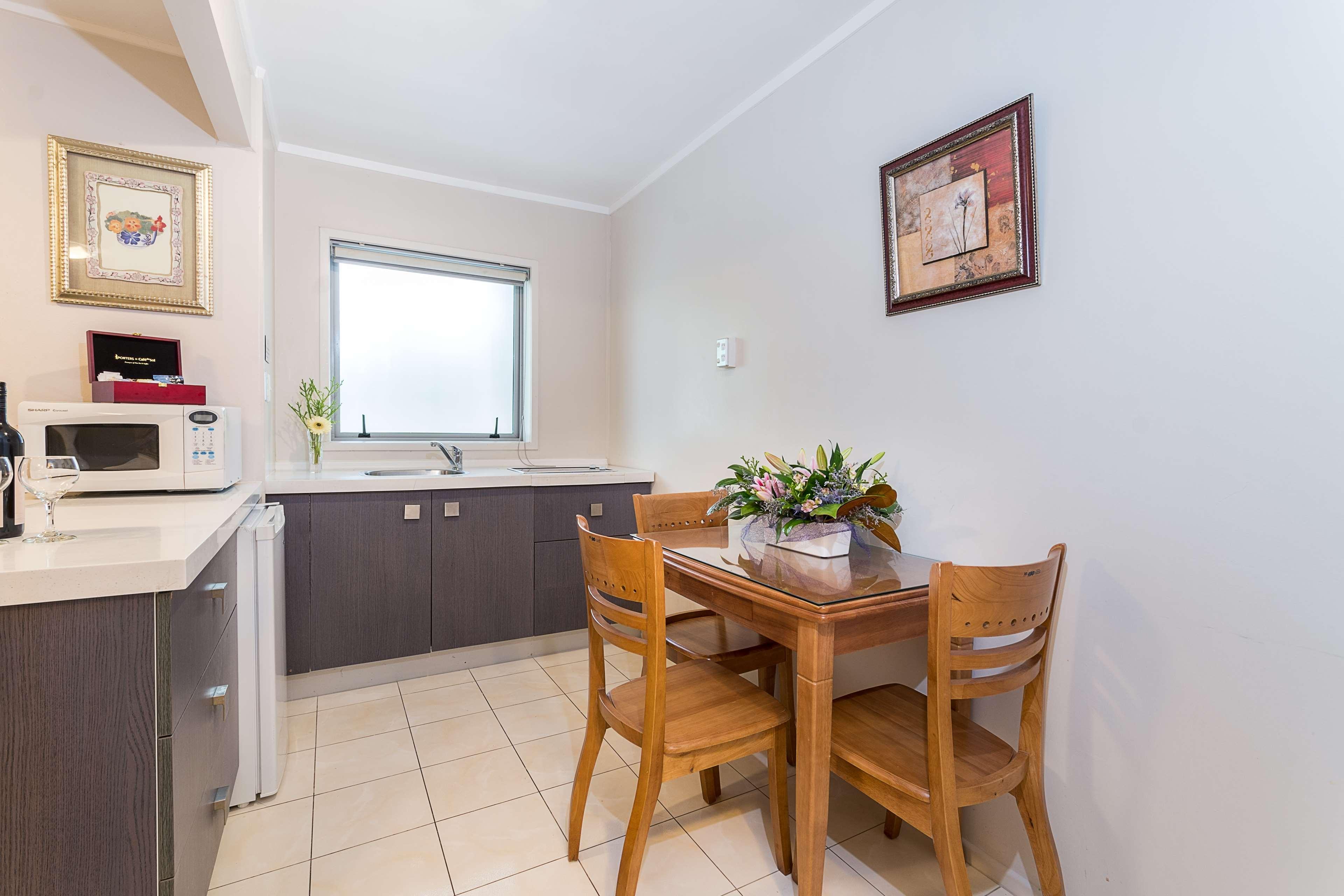 Best Western Newmarket Inn & Suites Auckland Exterior foto