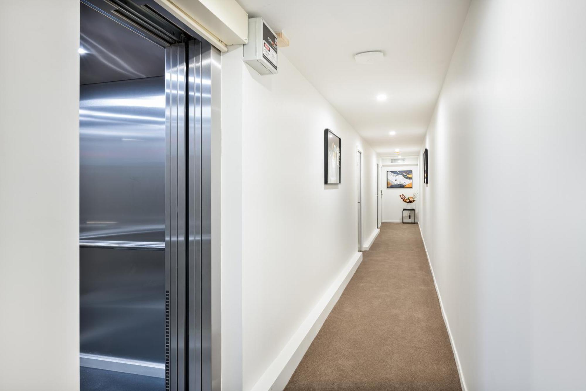 Best Western Newmarket Inn & Suites Auckland Exterior foto